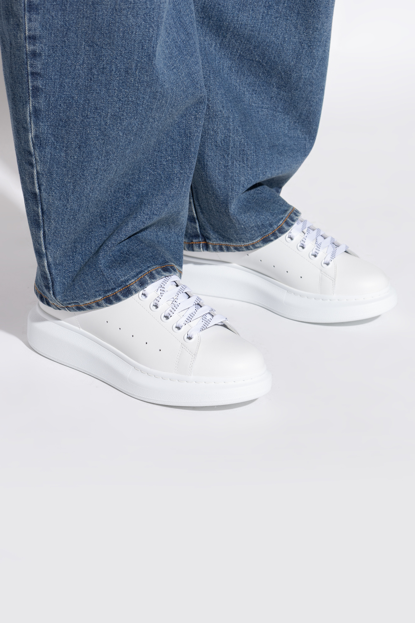 スニーカー alexander mcqueen FW25 (553770 WIAIH9061) Alexander McQueen White and black Oversized sneakers